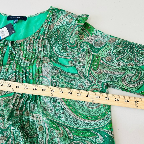 NWT Tommy Hilfiger Women’s Pintuck‎ Pleat Paisley Blouse Size XL - Picture 8 of 10